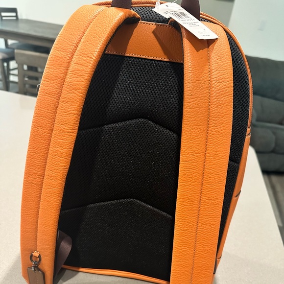 Authentic Coach Backpack - BRAND NEW! - Picture 2 of 3